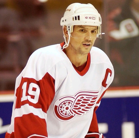 Meet your Posher, Cindy - Picture 1 of 1